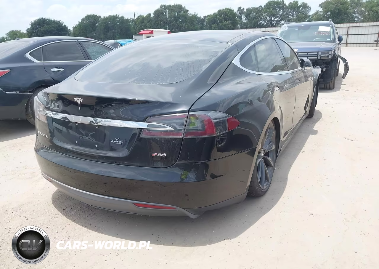 2014 Tesla Model S P85 VIN:5YJSA1H11EFP40397 - 4