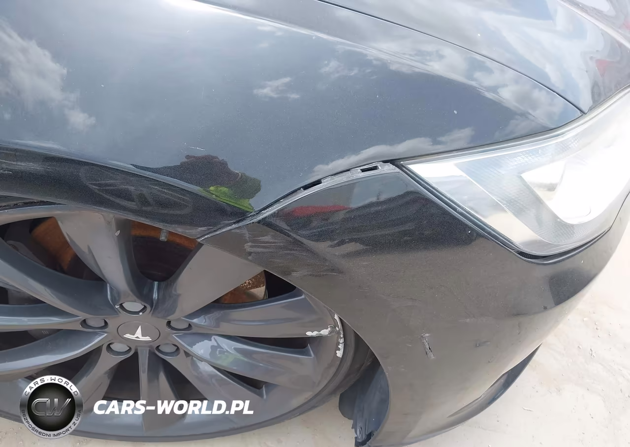 2014 Tesla Model S P85 VIN:5YJSA1H11EFP40397 - 6