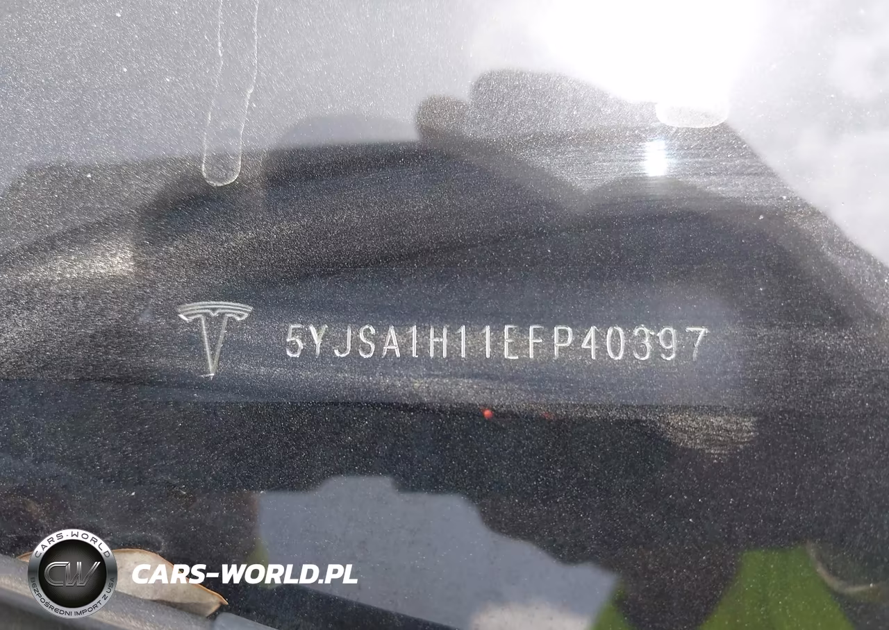 2014 Tesla Model S P85 VIN:5YJSA1H11EFP40397 - 9