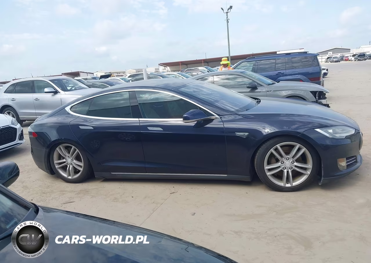 2013 Tesla Model S VIN:5YJSA1DN4DFP19986 - 13