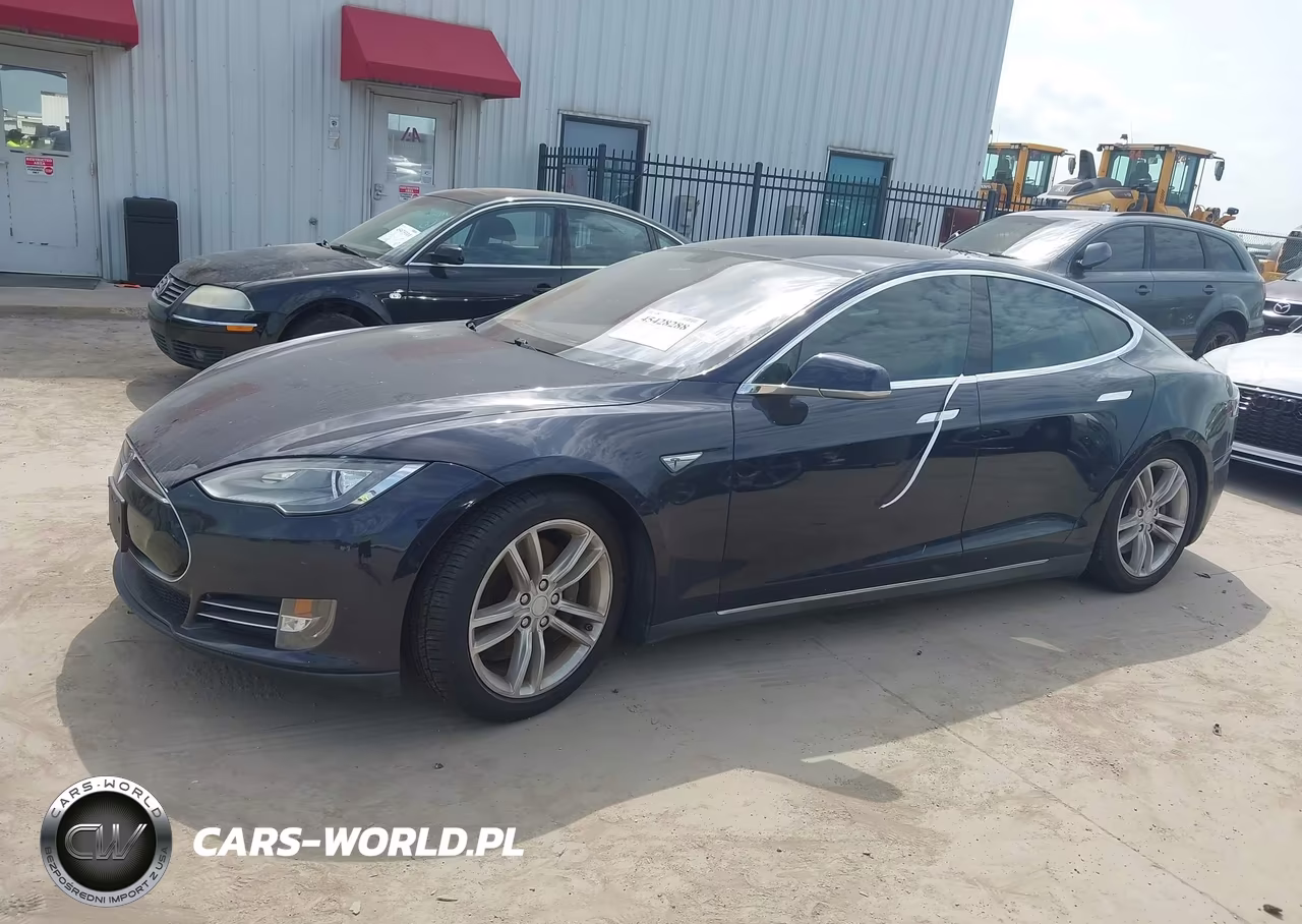 2013 Tesla Model S VIN:5YJSA1DN4DFP19986 - 14