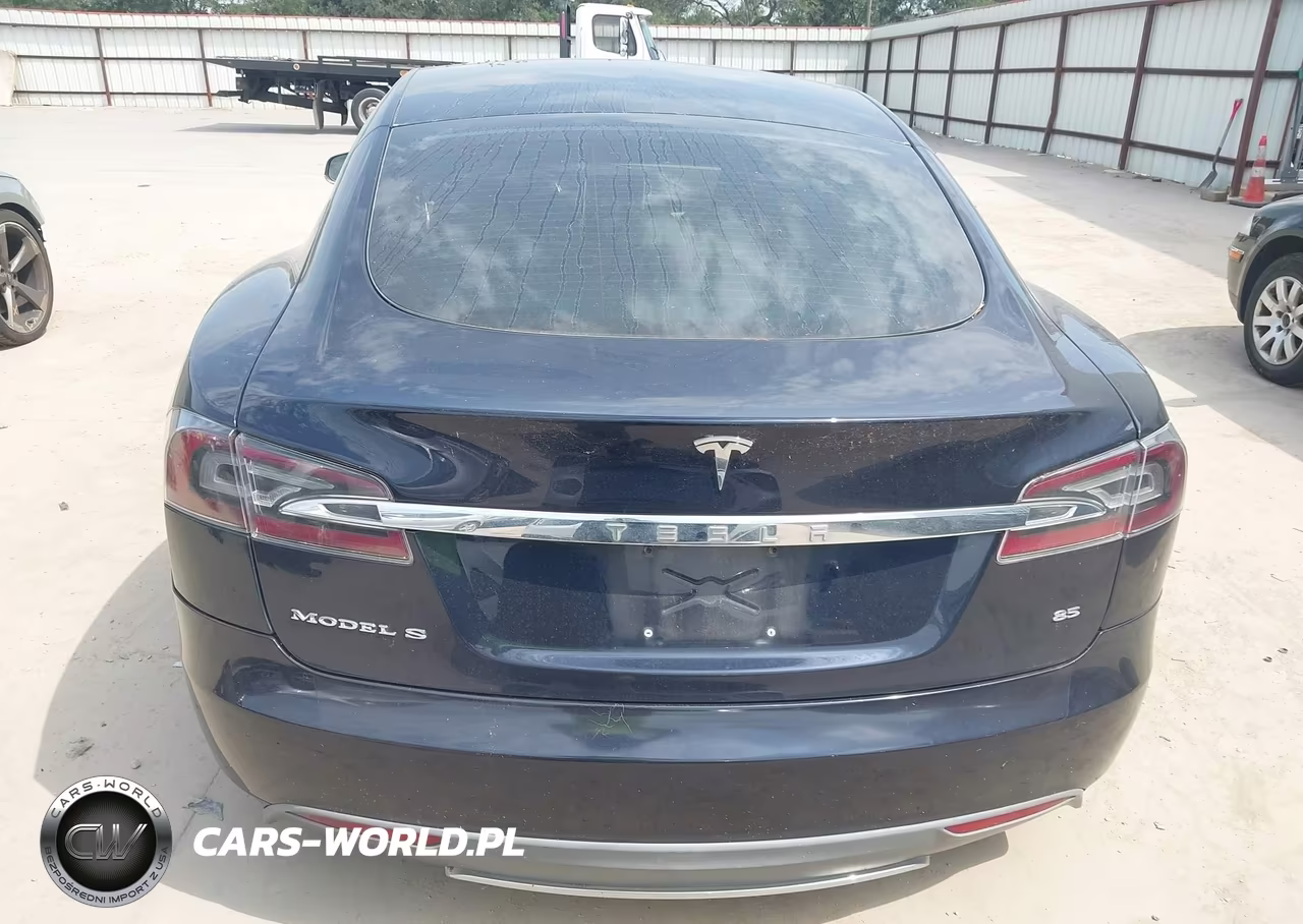 2013 Tesla Model S VIN:5YJSA1DN4DFP19986 - 16