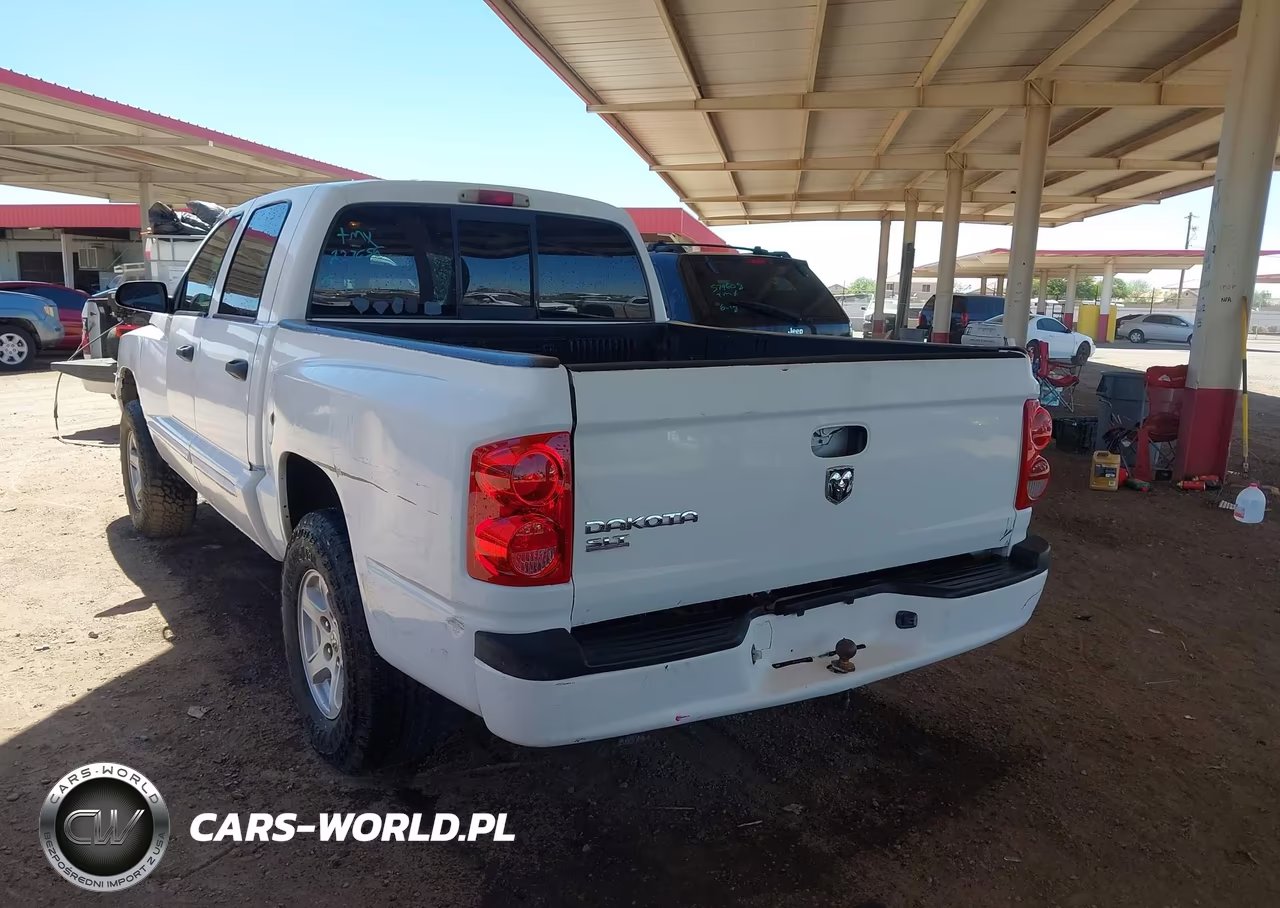 2005 Dodge Dakota Slt VIN:1D7HE48NX5S237656 - 3