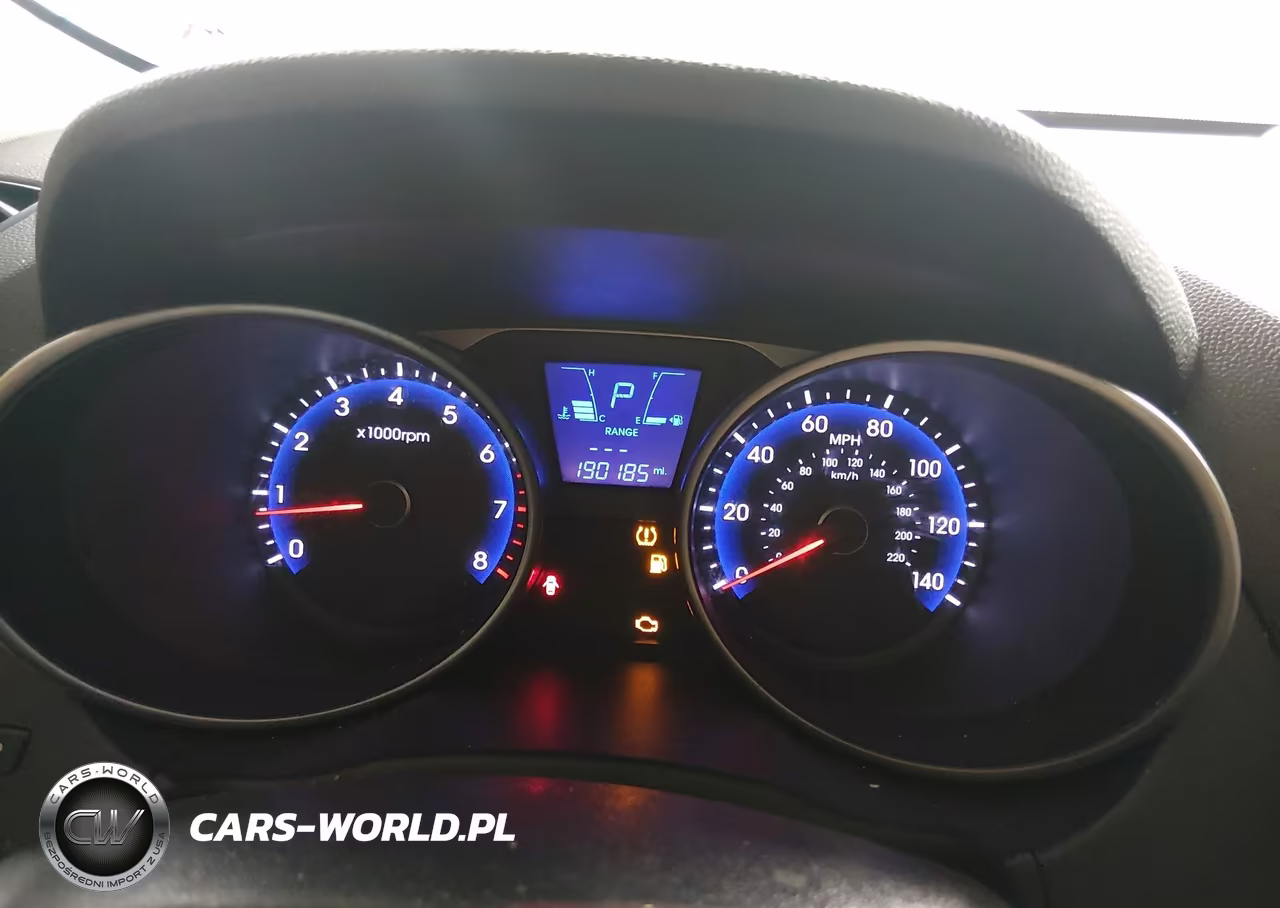 2010 Hyundai Tucson Limited VIN:KM8JU3AC9AU052378 - 7