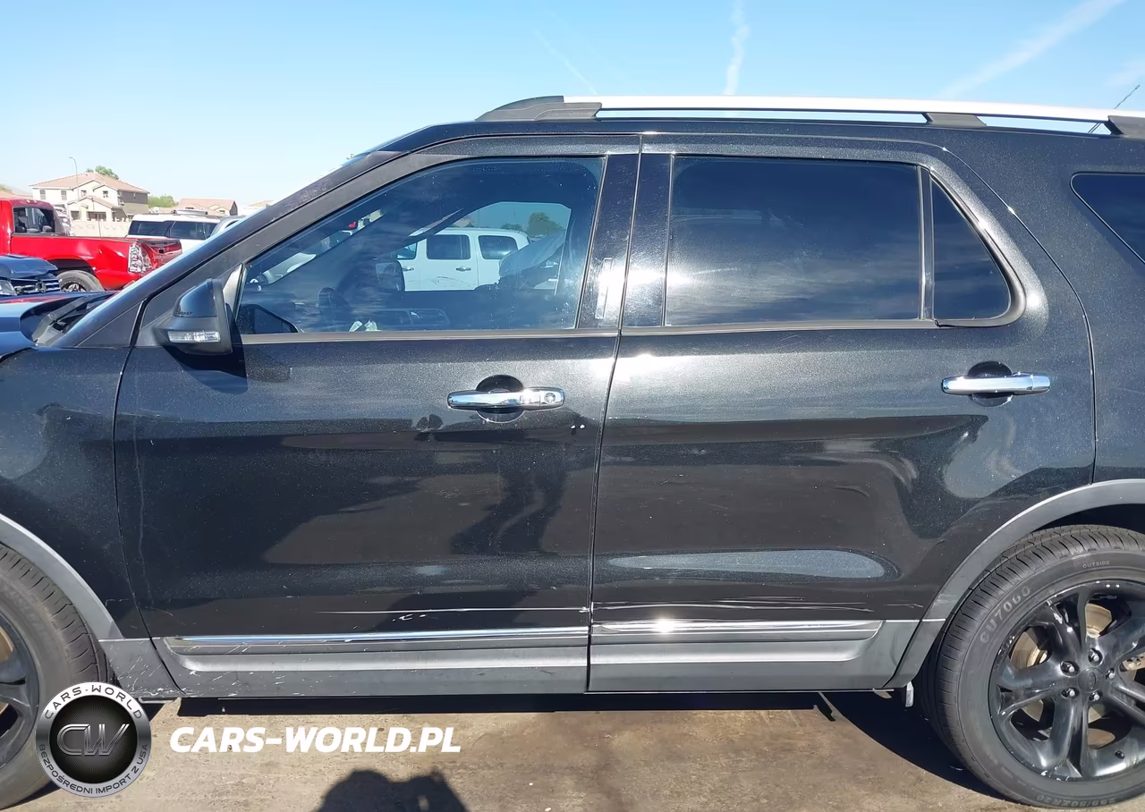 2015 Ford Explorer Limited VIN:1FM5K7F87FGB25451 - 14
