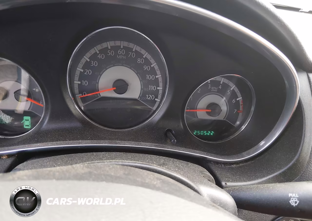 2013 Chrysler 200 Touring VIN:1C3CCBBB1DN597557 - 7