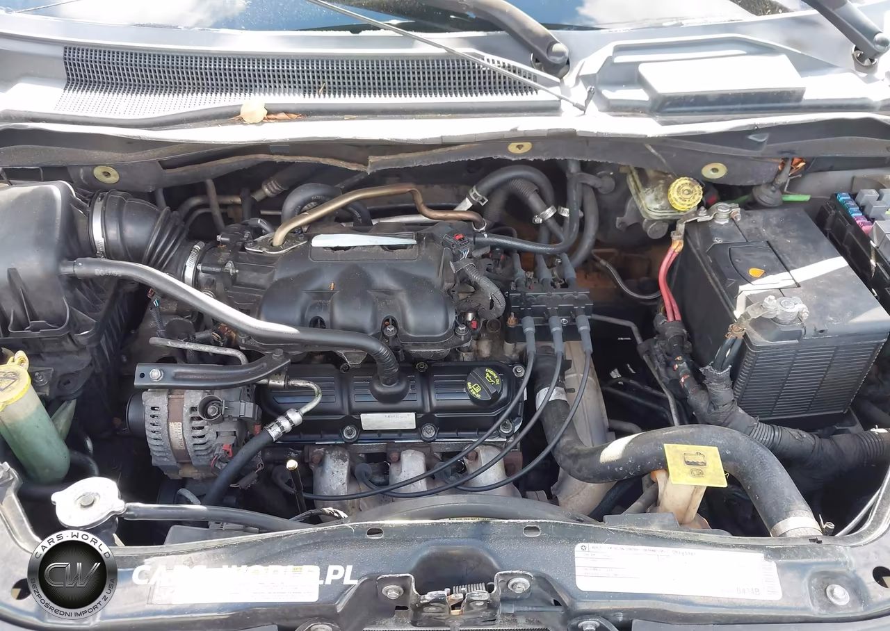 2010 Volkswagen Routan Se VIN:2V4RW3D10AR159110 - 10
