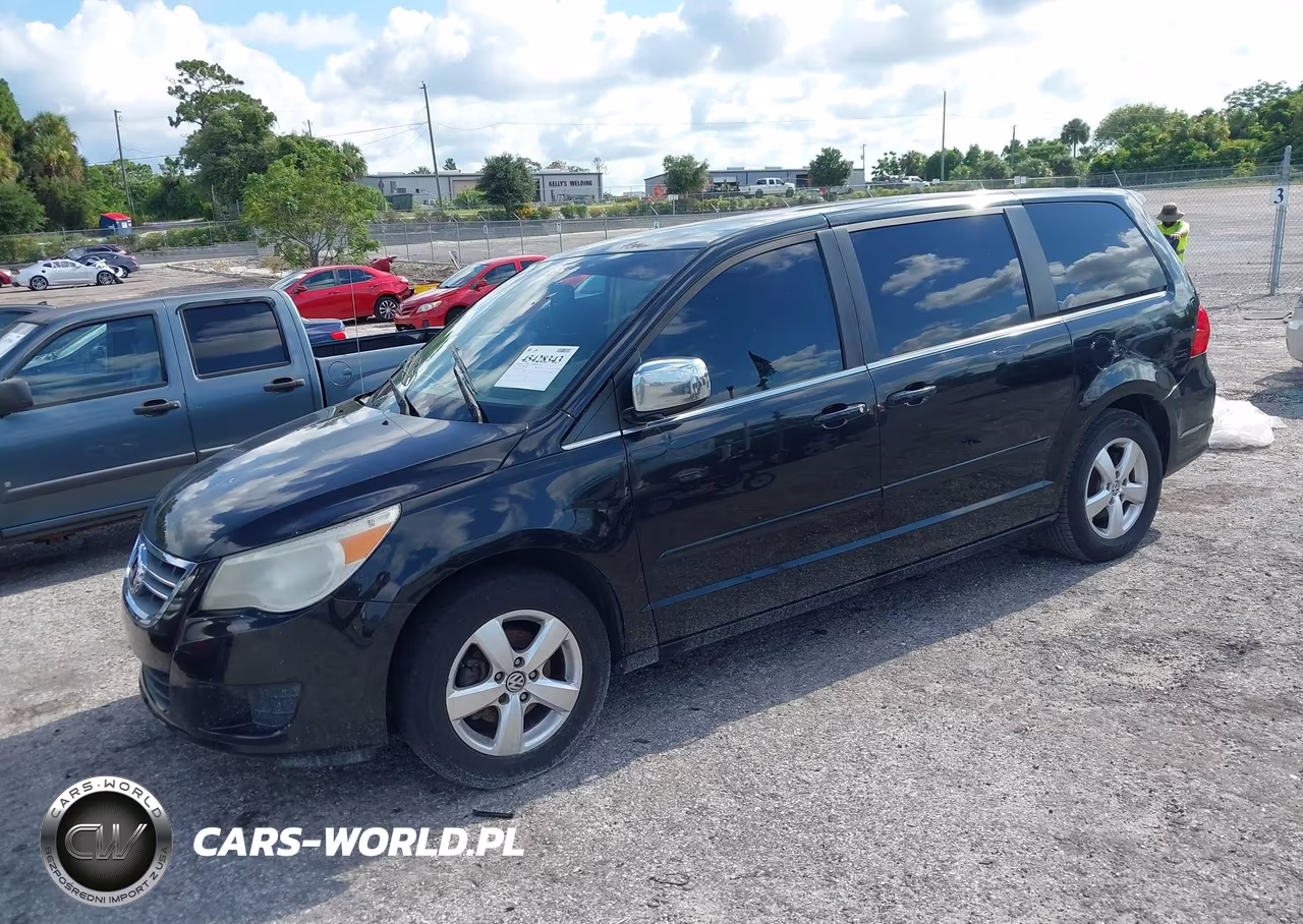 2010 Volkswagen Routan Se VIN:2V4RW3D10AR159110 - 2