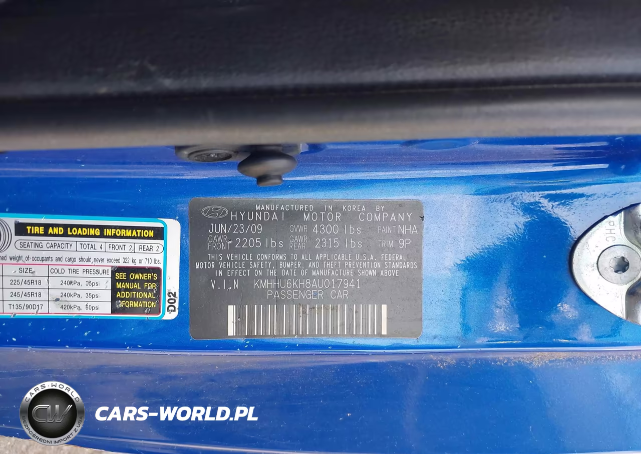 2010 Hyundai Genesis 3.8 VIN:KMHHU6KH8AU017941 - 9