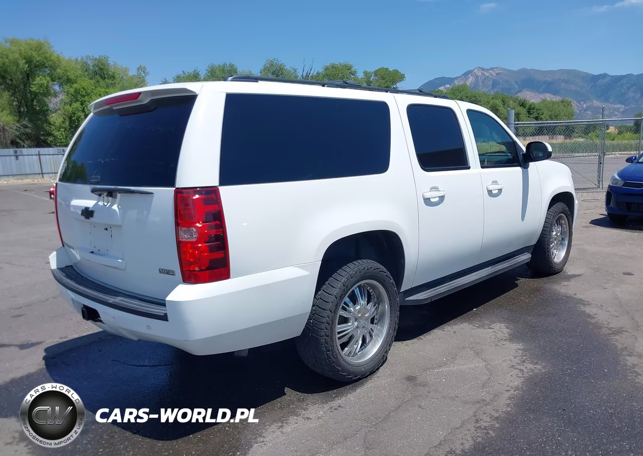 2010 Chevrolet Suburban 1500 Lt1 VIN:1GNUKJE34AR115337 - 4