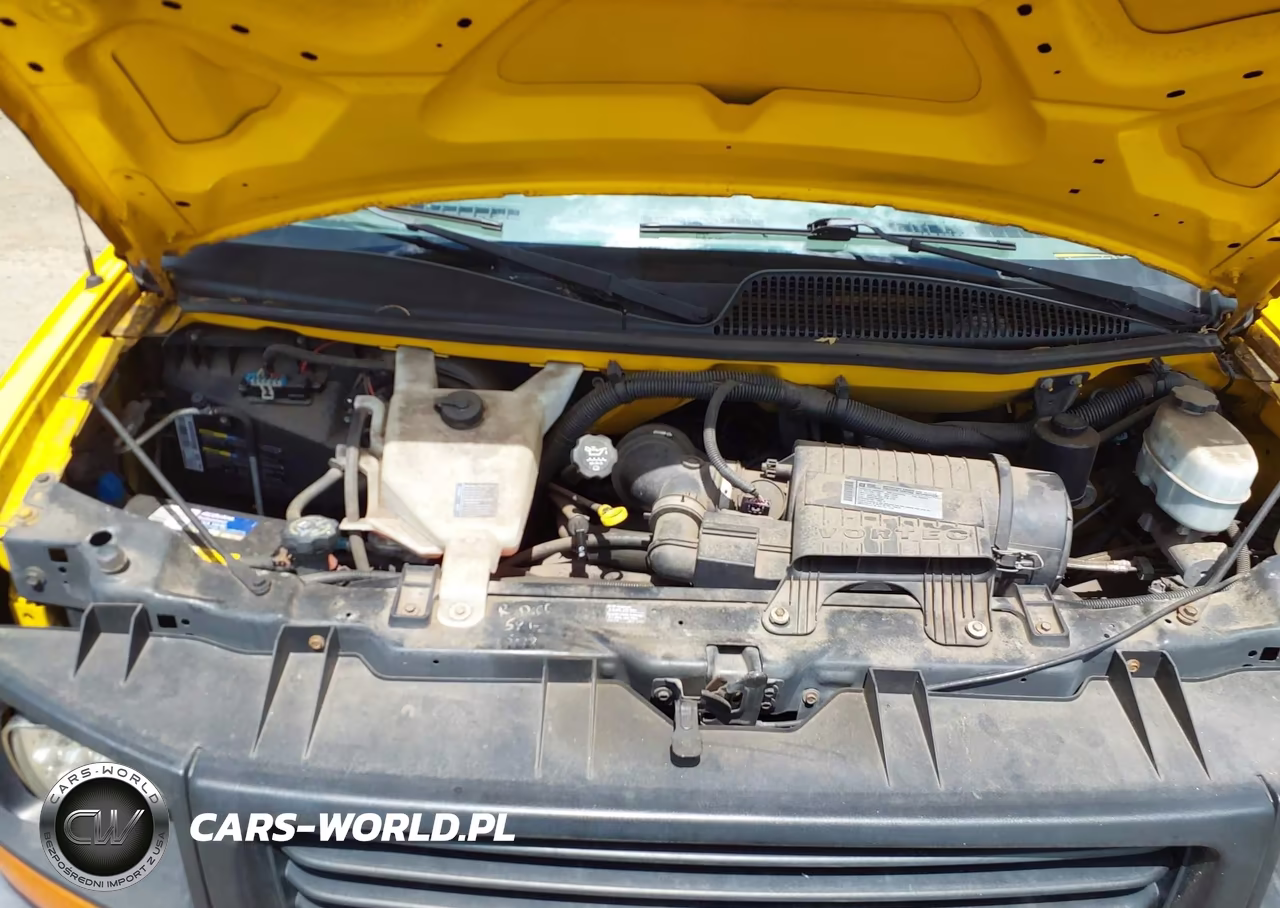 2009 GMC Savana Cutaway Work Van VIN:1GDGG31C691901171 - 10
