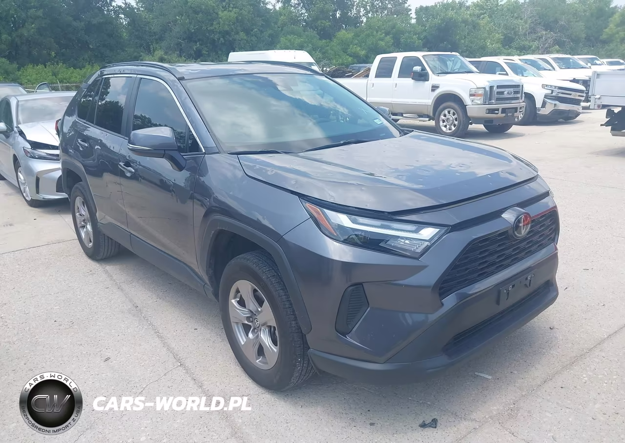 2024 Toyota Rav4 Xle – zdjęcie 1 z 16