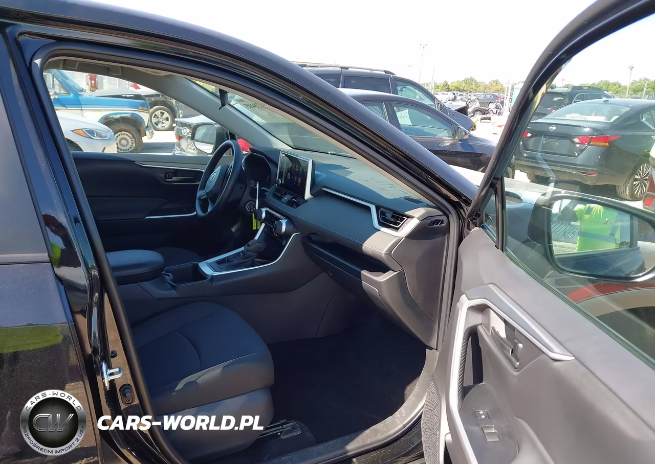 2025 Toyota Rav4 Le VIN:2T3G1RFV6SW589931 - 5