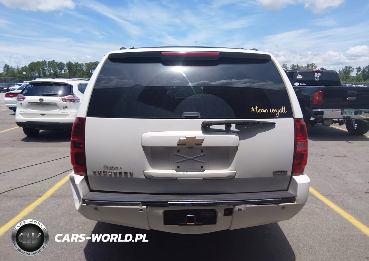2011 Chevrolet Suburban 1500 Ltz VIN:1GNSCKE03BR397150 - 16