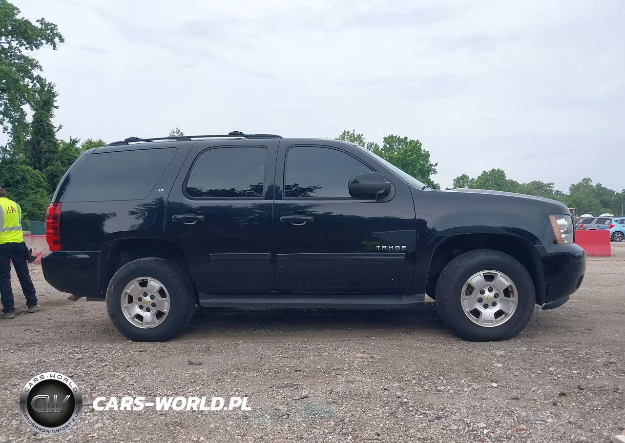 2012 Chevrolet Tahoe Lt VIN:1GNSKBE06CR101252 - 13