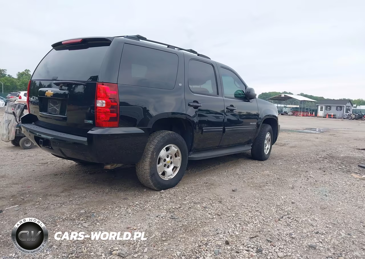 2012 Chevrolet Tahoe Lt VIN:1GNSKBE06CR101252 - 4