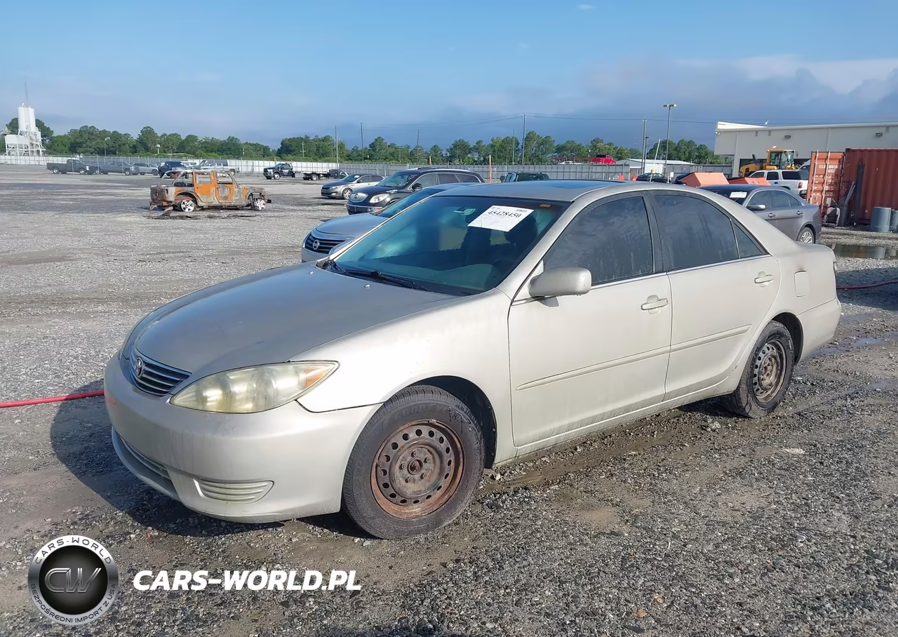 2006 Toyota Camry Le VIN:4T1BE32K86U739267 - 2