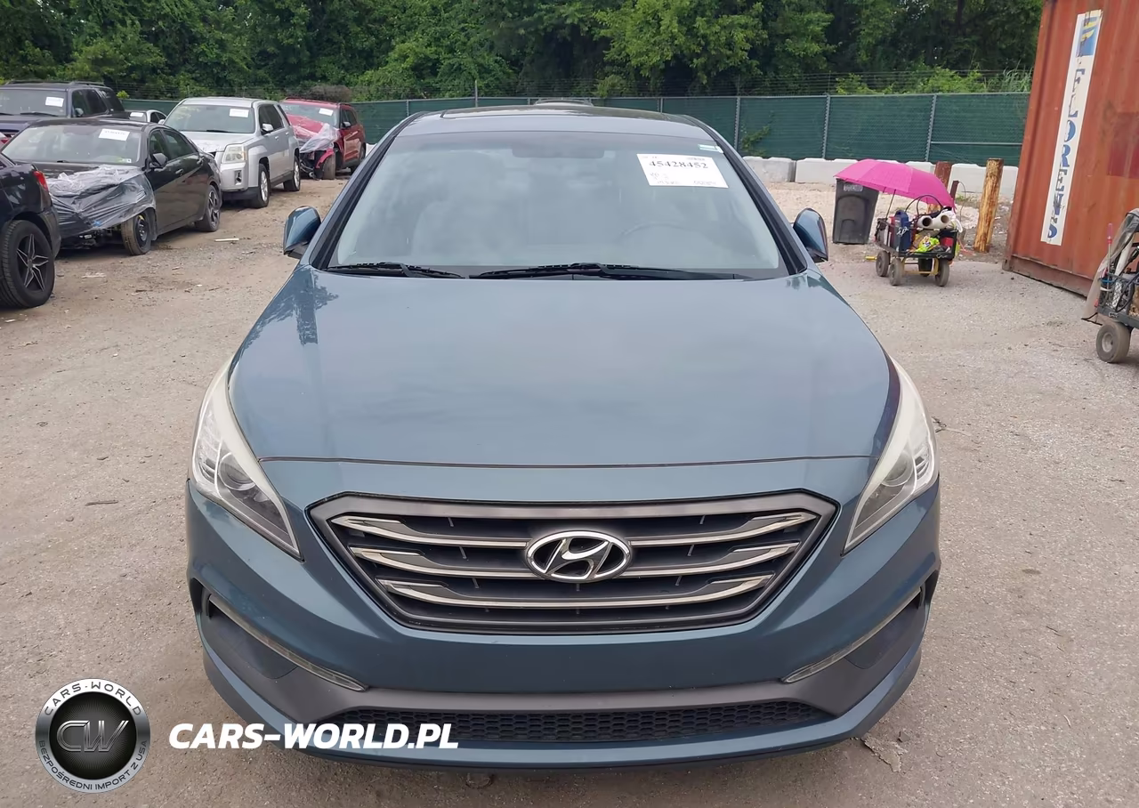 2016 Hyundai Sonata Sport VIN:5NPE34AF0GH426596 - 12