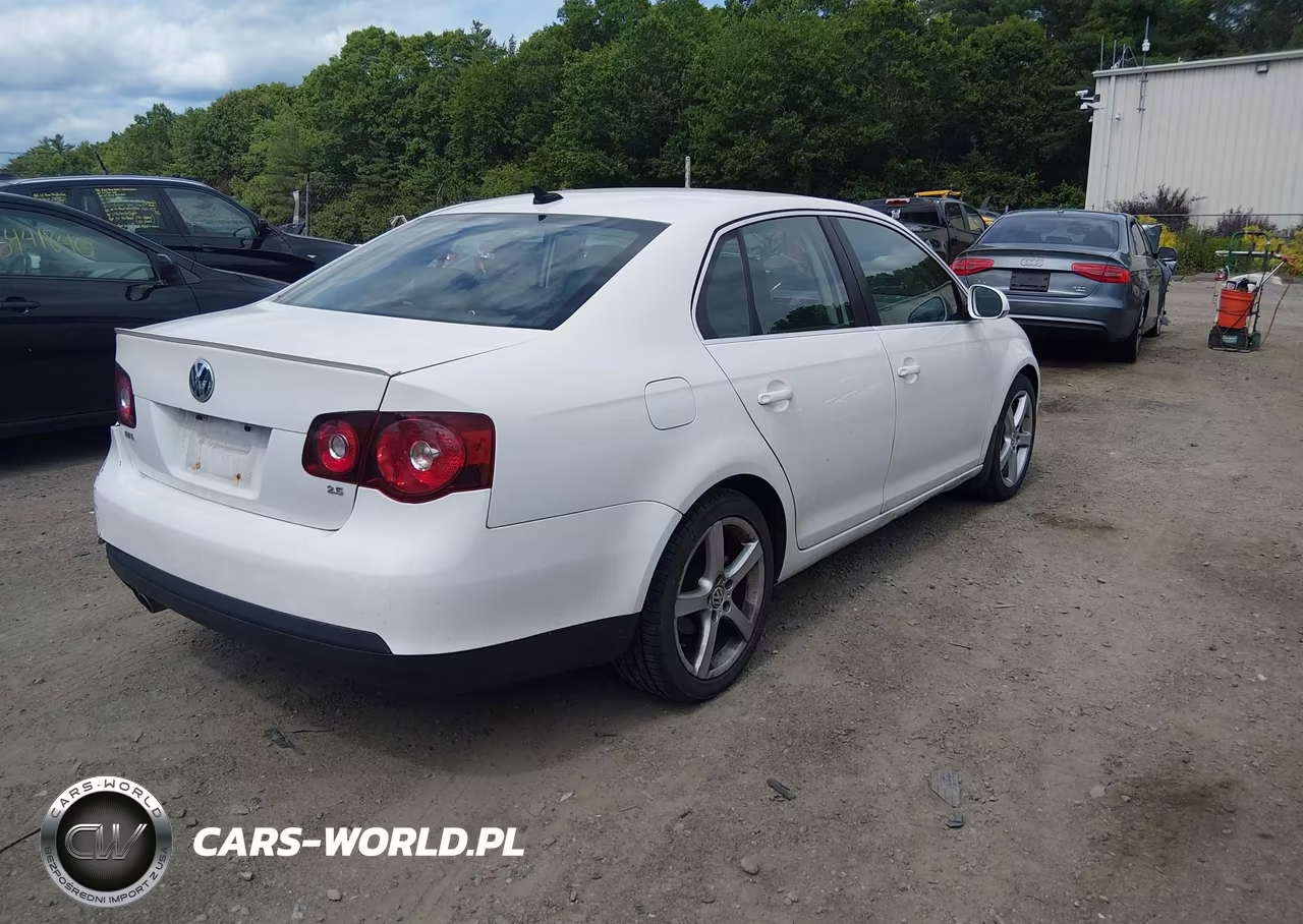 2010 Volkswagen Jetta Se VIN:3VWRZ7AJ4AM059657 - 4