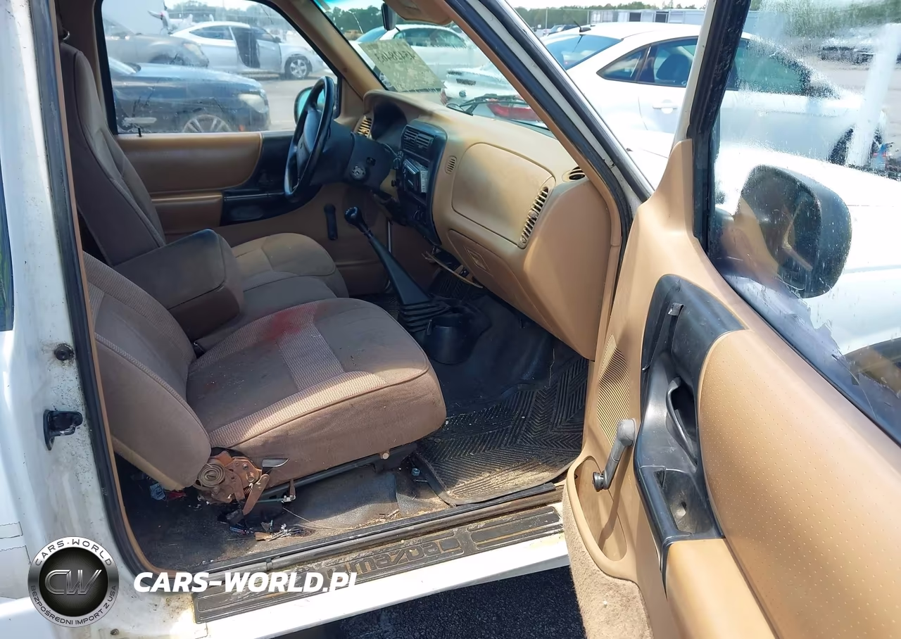 1996 Mazda B4000 Cab Plus VIN:4F4CR17X3TTM24178 - 5