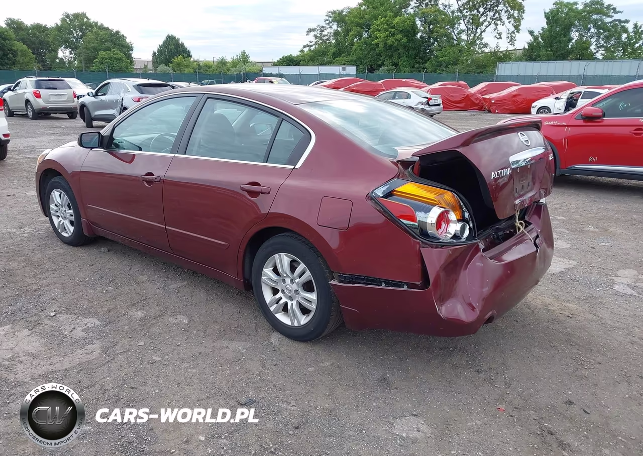 2012 Nissan Altima 2.5 S VIN:1N4AL2AP3CC179923 - 3