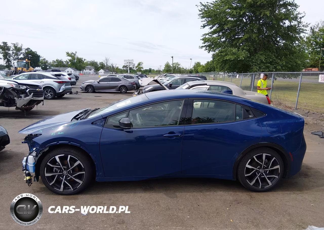 2024 Toyota Prius Prime Xse VIN:JTDACACU8R3036935 - 14