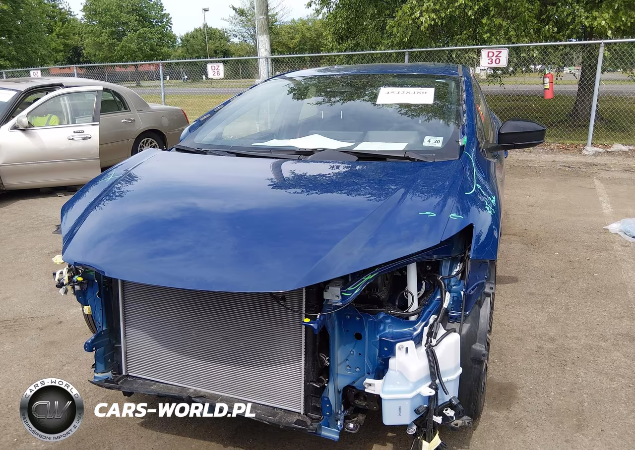 2024 Toyota Prius Prime Xse VIN:JTDACACU8R3036935 - 6