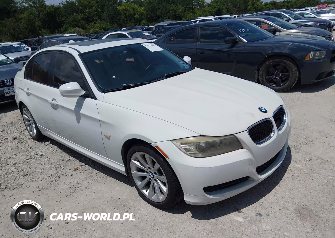 2011 BMW 328I – zdjęcie 1 z 11