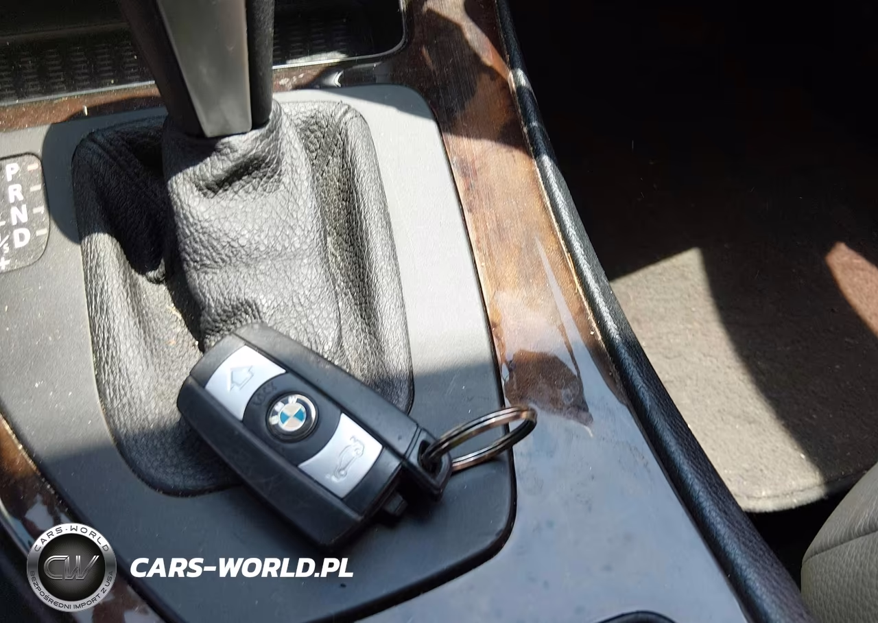 2011 BMW 328I VIN:WBAPH5G59BNM77955 - 11
