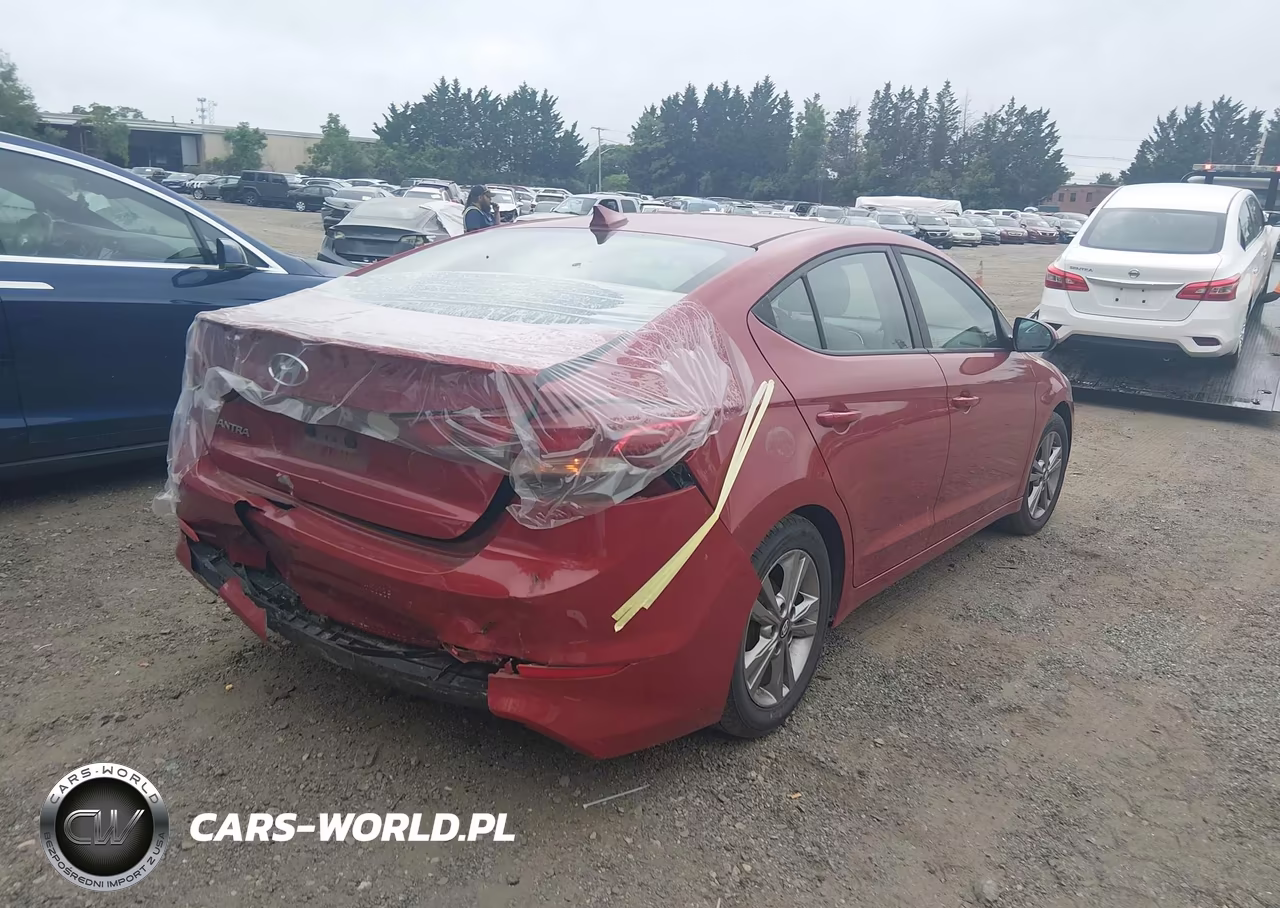 2017 Hyundai Elantra Value Edition VIN:KMHD84LF7HU300863 - 4