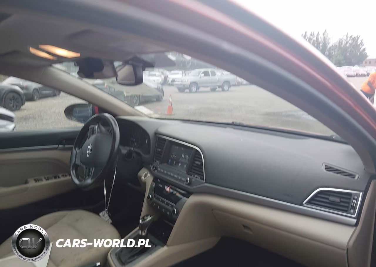 2017 Hyundai Elantra Value Edition VIN:KMHD84LF7HU300863 - 5