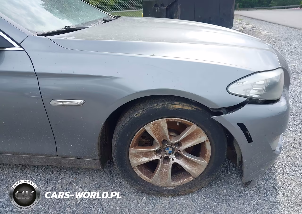 2011 BMW 528I VIN:WBAFR1C59BC742733 - 12