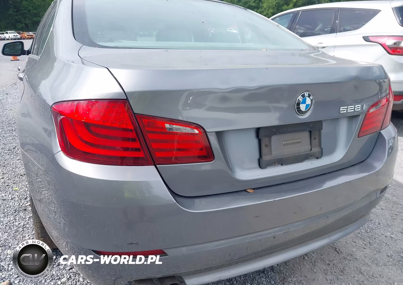 2011 BMW 528I VIN:WBAFR1C59BC742733 - 14