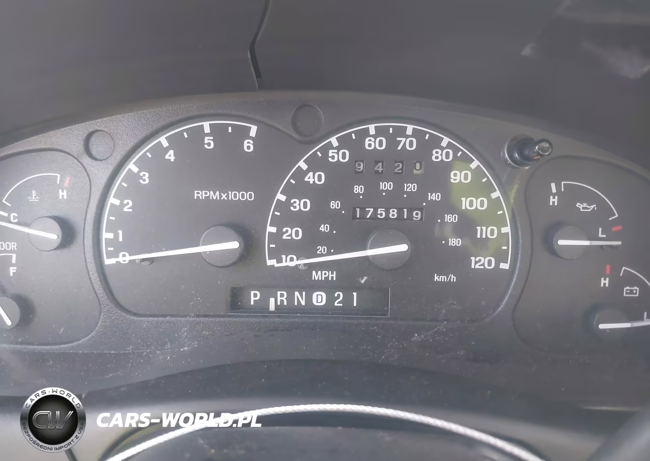 2000 Mazda B3000 Se-Tl VIN:4F4YR16VXYTM26829 - 7