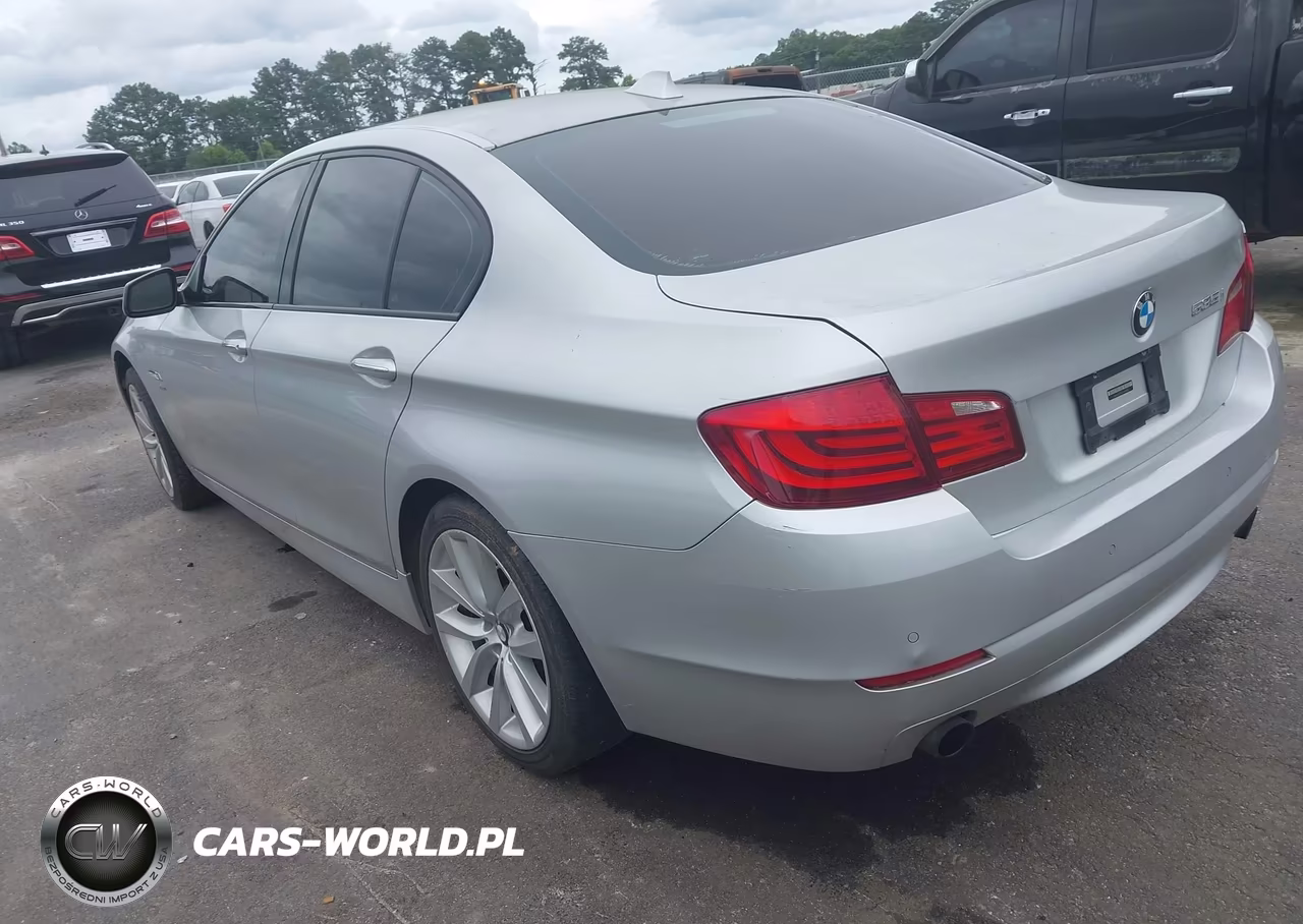 2011 BMW 535I xDrive VIN:WBAFU7C50BC439583 - 3