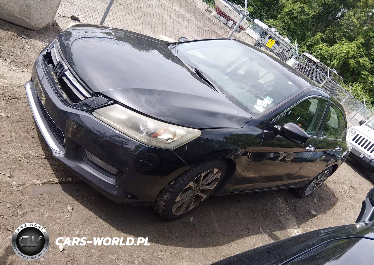 2014 Honda Accord Sport VIN:1HGCR2F58EA170689 - 14