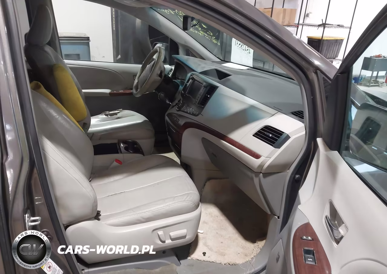 2014 Toyota Sienna Xle V6 8 Passenger VIN:5TDYK3DC5ES419923 - 5