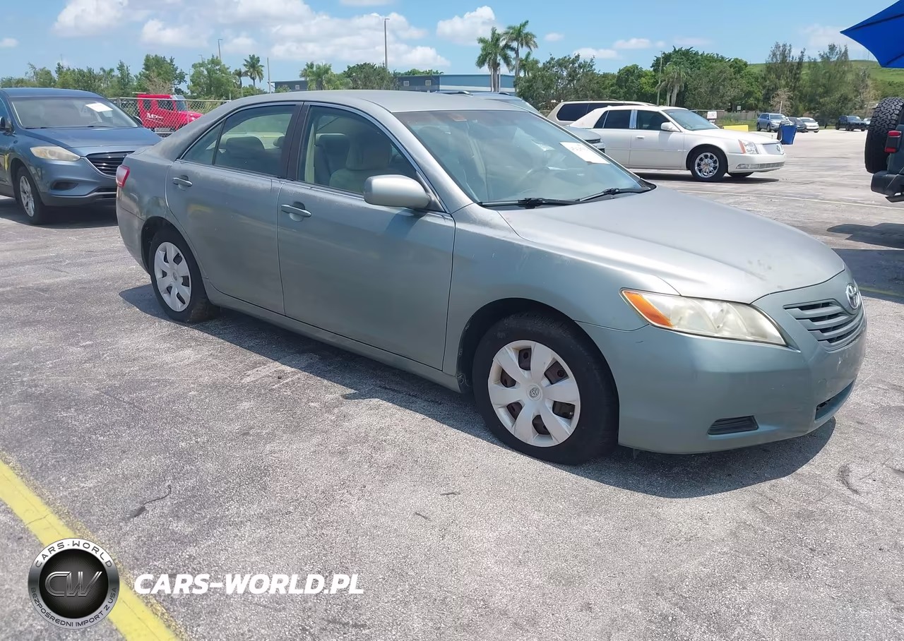2007 Toyota Camry Le – zdjęcie 1 z 11