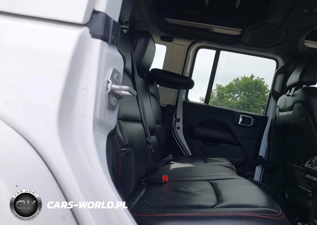 2022 Jeep Wrangler Unlimited Rubicon 4X4 VIN:1C4JJXFM3NW126166 - 8