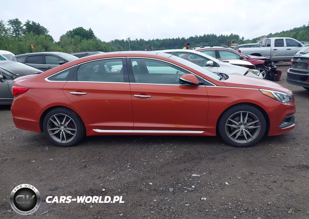 2015 Hyundai Sonata Sport 2.0T VIN:5NPE34AB7FH054444 - 13