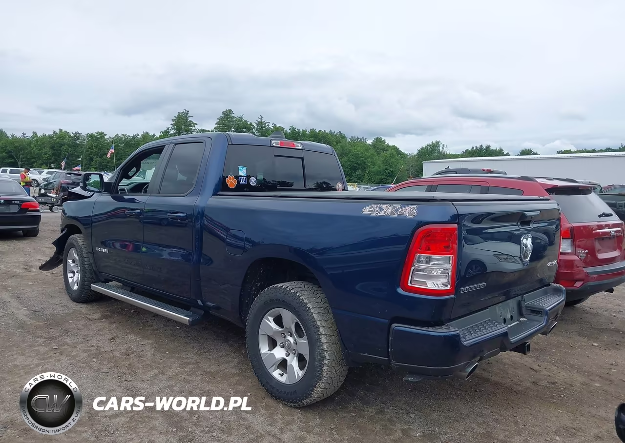 2019 Ram 1500 Big Horn-Lone Star 4X4 6'4 Box VIN:1C6SRFBT9KN824973 - 3