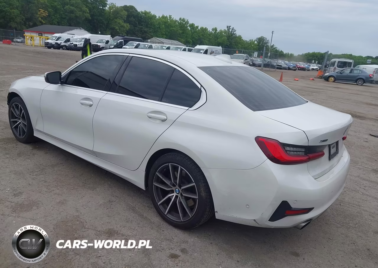 2019 BMW 330I xDrive VIN:WBA5R7C51KFH17230 - 3