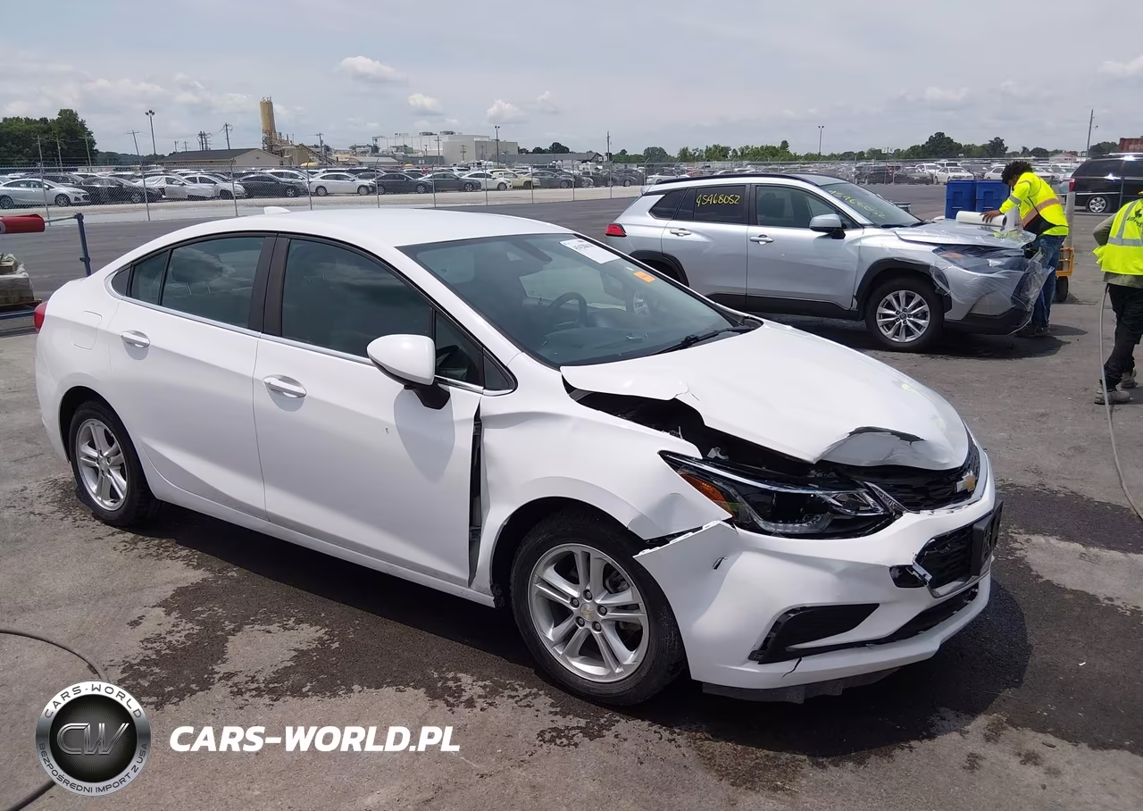 2016 Chevrolet Cruze Lt Auto – zdjęcie 1 z 16