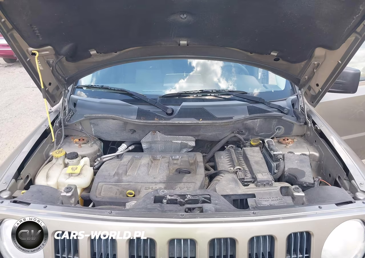 2008 Jeep Patriot Sport VIN:1J8FT28W88D522927 - 10