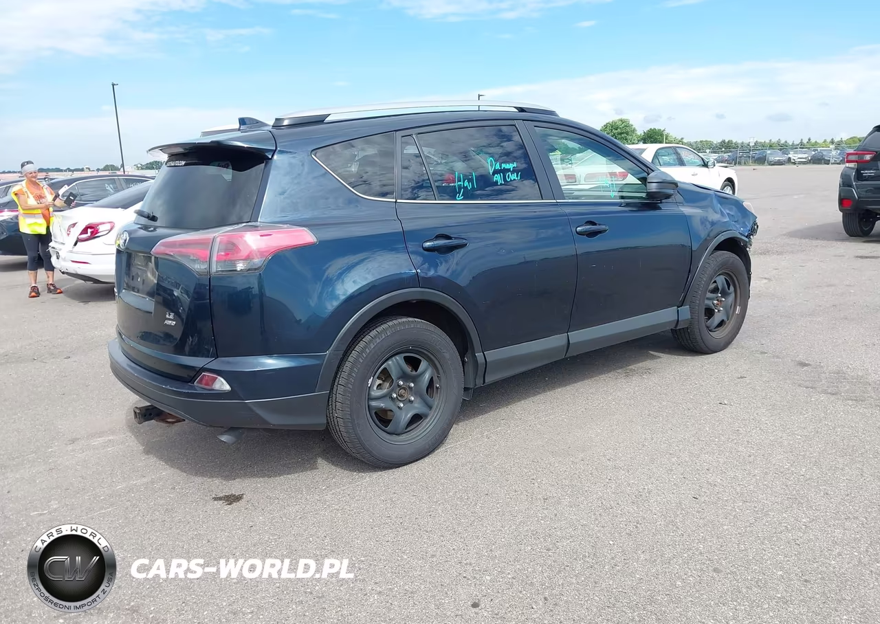 2017 Toyota Rav4 Le VIN:JTMBFREV7HJ710521 - 4