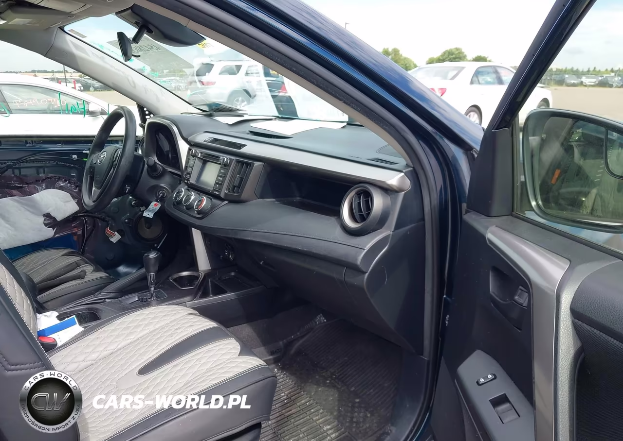 2017 Toyota Rav4 Le VIN:JTMBFREV7HJ710521 - 5