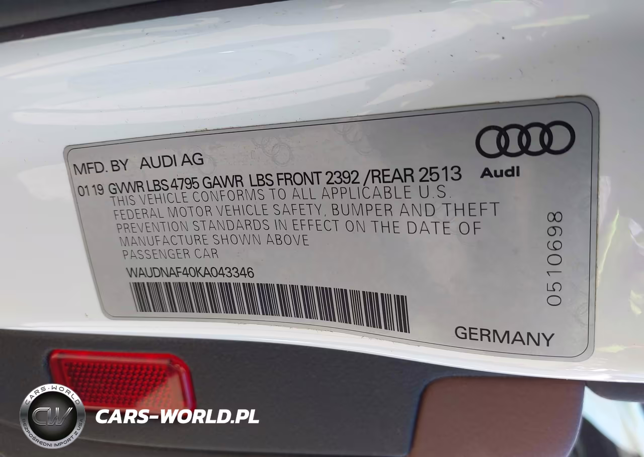 2019 Audi A4 45 Premium VIN:WAUDNAF40KA043346 - 9