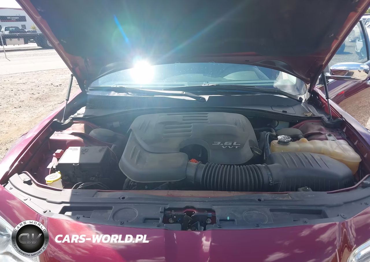 2017 Chrysler 300C VIN:2C3CCAEG0HH582368 - 10