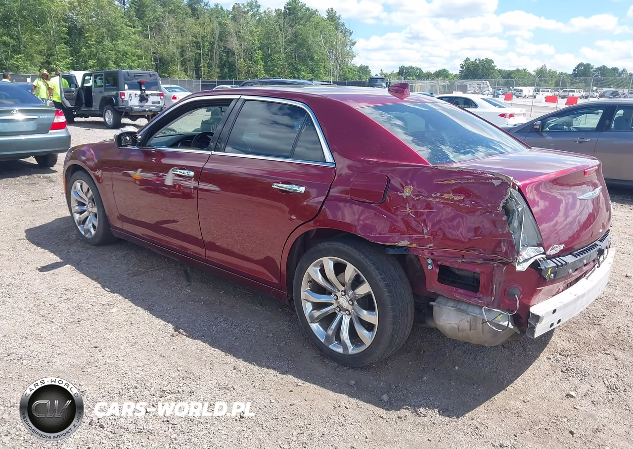 2017 Chrysler 300C VIN:2C3CCAEG0HH582368 - 3