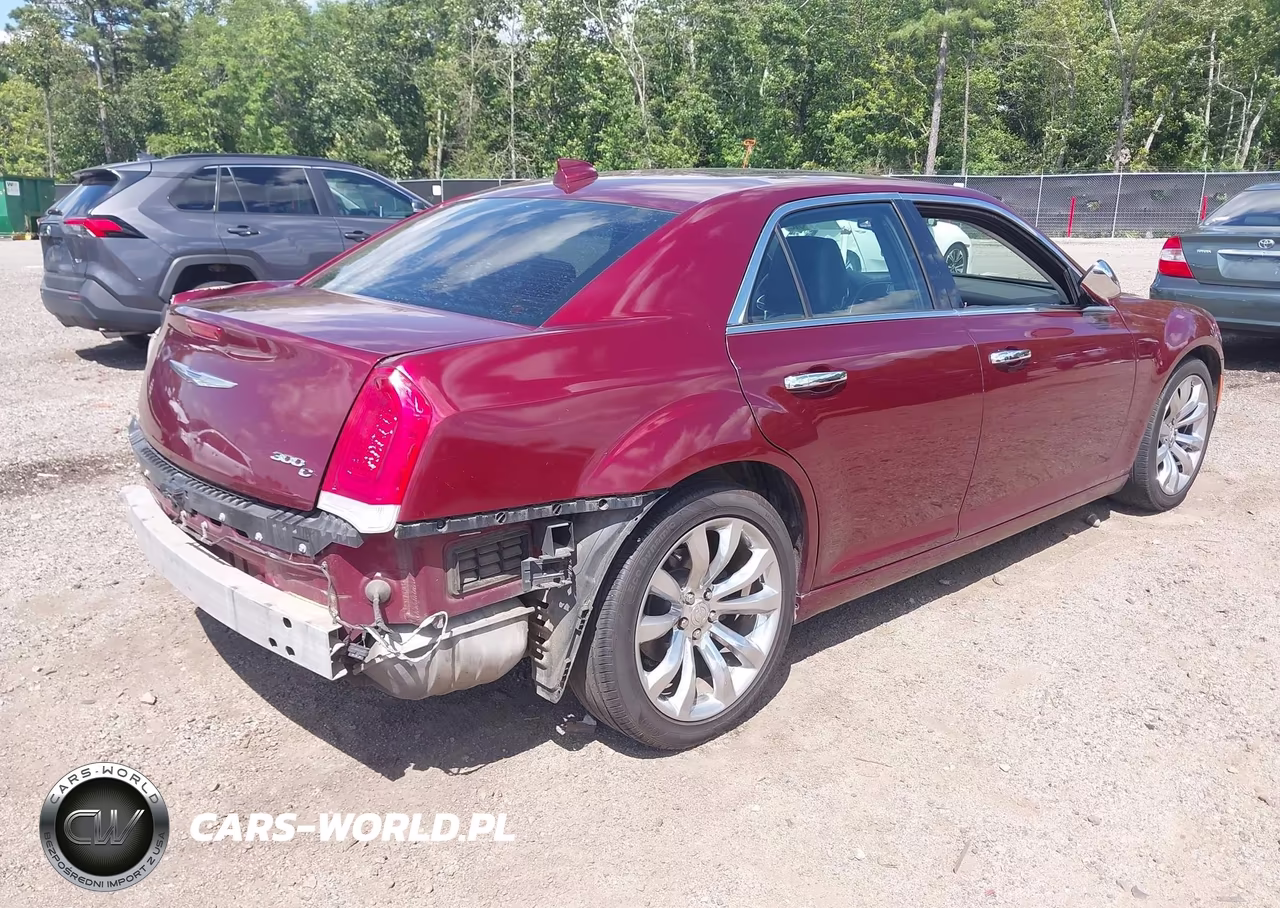 2017 Chrysler 300C VIN:2C3CCAEG0HH582368 - 4